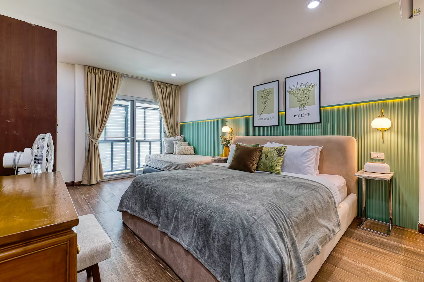 The Balcony King Room with its own ensuite bathroom.